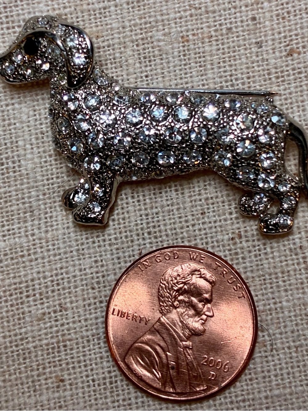 Crystal Dachshund Dog Brooch - Silver Rhinestone Accent